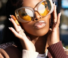 Designer's Inspired Oversized Cat Eye Sunglasses UV400 - Felina