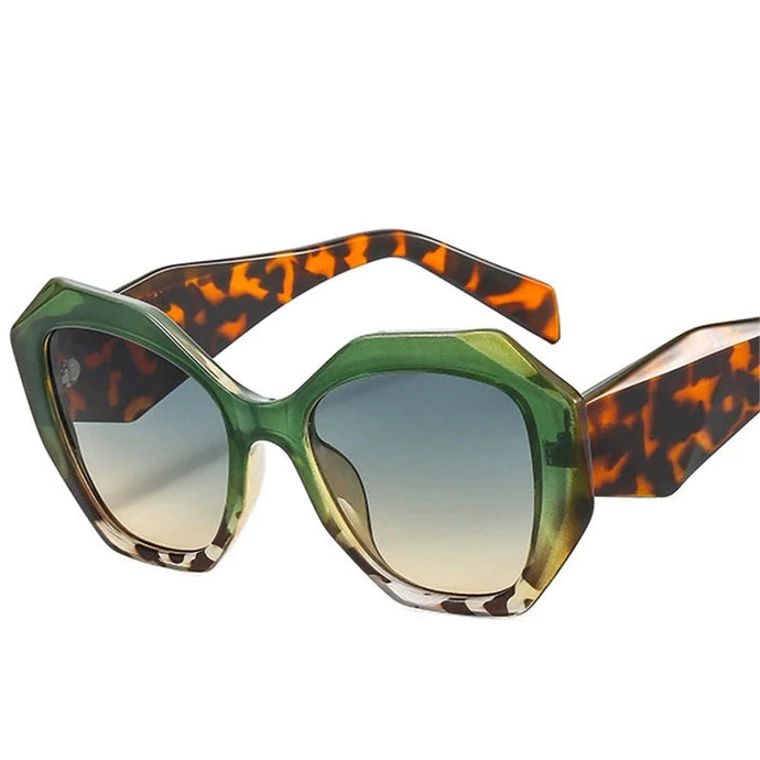 Designer's Inspired Oversized Cat Eye Sunglasses UV400