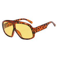 Celebrity Inspired Fashion Oversized Sunglasses - Sofia